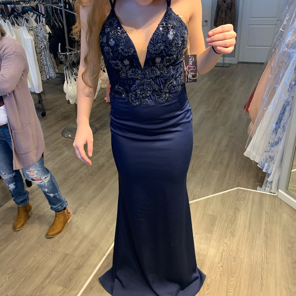NWT Navy blue gorgeous form fitting prom dress